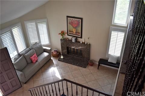 11285 Clara Ct, Riverside, CA 92505 photo 6