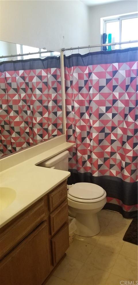 249 Coliseum St, Perris, CA 92571 photo 8