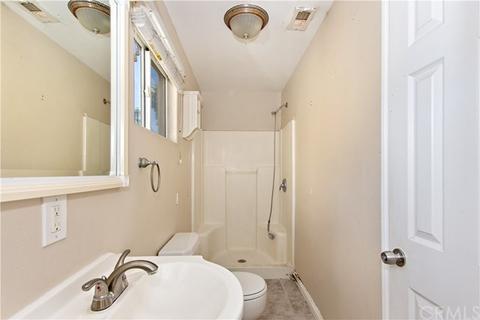 1430 S Mcdonnell Ave, Commerce, CA 90040 photo 8