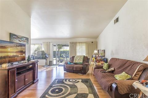 717 E 26th St, San Bernardino, CA 92404 photo 5
