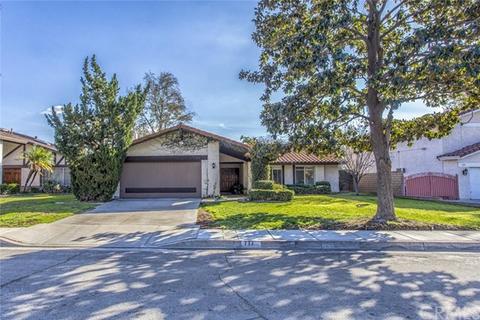 717 E 26th St, San Bernardino, CA 92404 photo 1