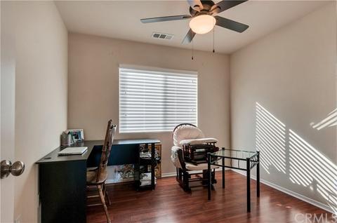 819 Amadova Dr, Perris, CA 92571 photo 10