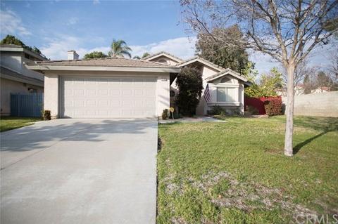 29162 River Run Ln, Highland, CA 92346 photo 1
