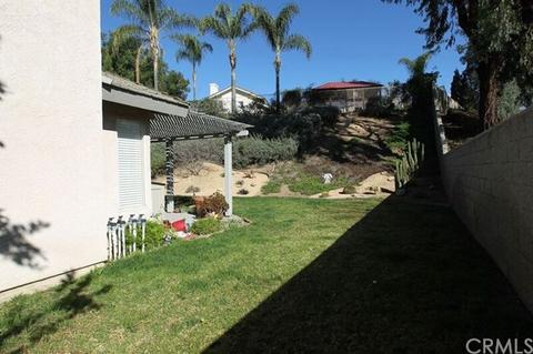 29162 River Run Ln, Highland, CA 92346 photo 17