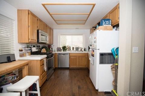 29162 River Run Ln, Highland, CA 92346 photo 8