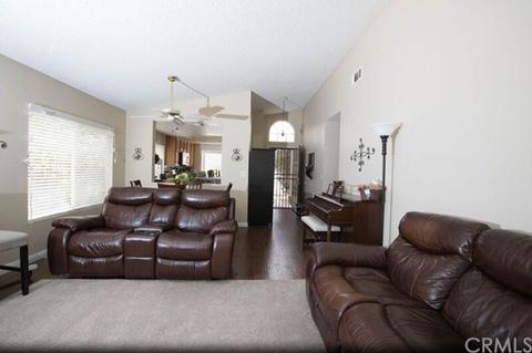 29162 River Run Ln, Highland, CA 92346 photo 5
