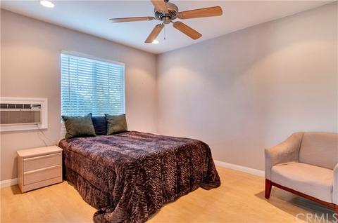 1141 Coronet Dr, Riverside, CA 92506 photo 40