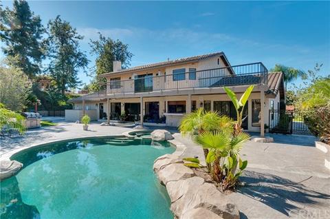 1141 Coronet Dr, Riverside, CA 92506 photo 42