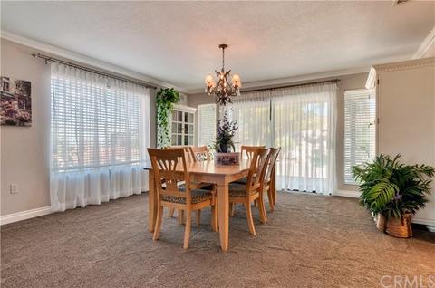 1141 Coronet Dr, Riverside, CA 92506 photo 10