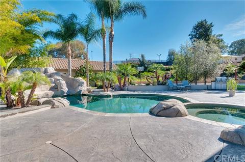 1141 Coronet Dr, Riverside, CA 92506 photo 45