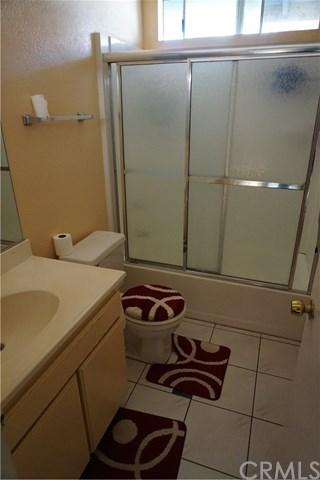 1274 W Van Koevering St, Rialto, CA 92376 photo 12