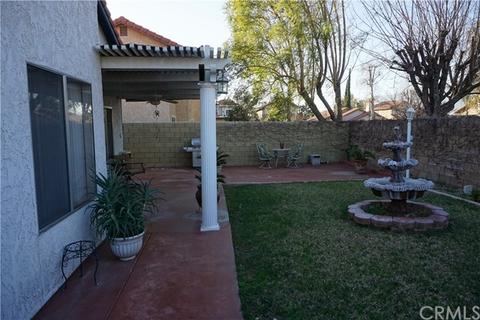 1274 W Van Koevering St, Rialto, CA 92376 photo 24