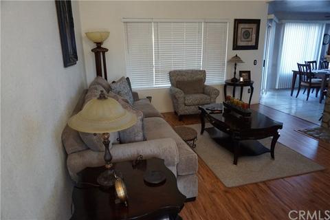 1274 W Van Koevering St, Rialto, CA 92376 photo 4
