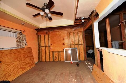 886 Euclid Ave, Beaumont, CA 92223 photo 32