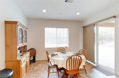 5575 N Pinnacle Ln, San Bernardino, CA 92407 photo 11