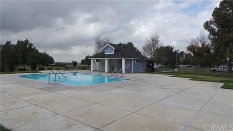 28611 Strathmore Rd, Highland, CA 92346 photo 19