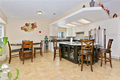 10335 7th Ave, Hesperia, CA 92345 photo 4