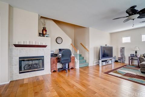 8045 Northpark Dr, Riverside, CA 92508 photo 8