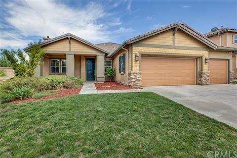 216 Dwyer Ave, Beaumont, CA 92223 photo 2