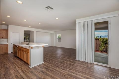 216 Dwyer Ave, Beaumont, CA 92223 photo 16