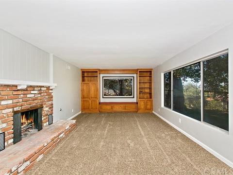 1518 S Center St, Redlands, CA 92373 photo 3