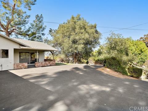 1518 S Center St, Redlands, CA 92373 photo 27