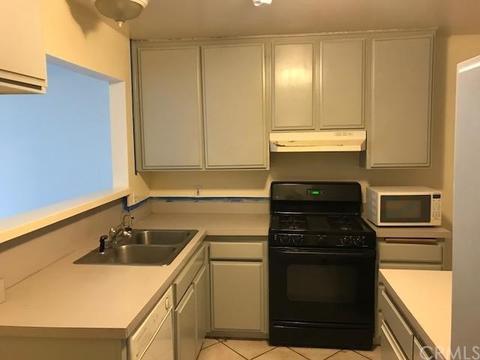 4694 Maxwell Ct, Riverside, CA 92501 photo 4