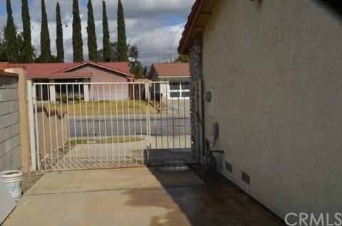 1027 W Pinedale Ave, Rialto, CA 92376 photo 25