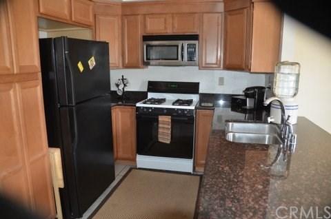 1027 W Pinedale Ave, Rialto, CA 92376 photo 7
