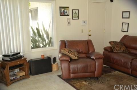 1027 W Pinedale Ave, Rialto, CA 92376 photo 15