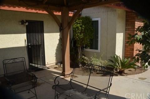 1027 W Pinedale Ave, Rialto, CA 92376 photo 23