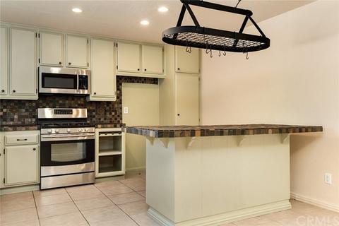 2092 Applegate Dr, Corona, CA 92882 photo 7