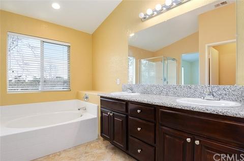 125 Englemann Dr, Corona, CA 92881 photo 17