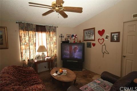 3675 Del Rosa Rd, Phelan, CA 92371 photo 2