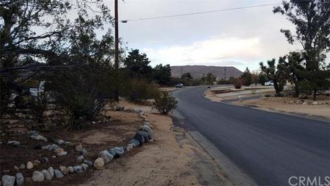 7038 Emerson Ave, Yucca Valley, CA 92284 photo 5