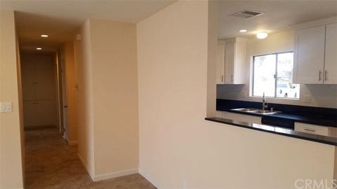 7038 Emerson Ave, Yucca Valley, CA 92284 photo 11