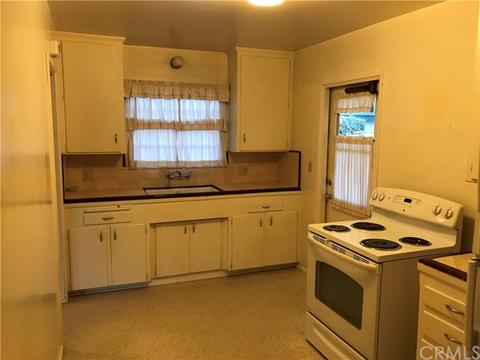 3584 Timothy Way, Riverside, CA 92506 photo 8
