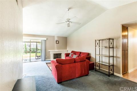 158 Maria Ct, Colton, CA 92324 photo 3