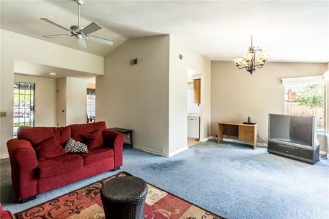 158 Maria Ct, Colton, CA 92324 photo 6