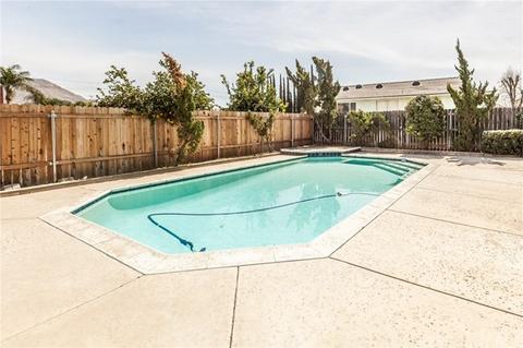 158 Maria Ct, Colton, CA 92324 photo 18