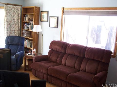 3226 Landmark Ct, Riverside, CA 92503 photo 11