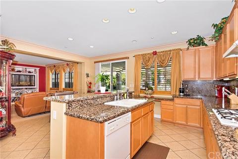 15336 Palm Leaf Ln, Fontana, CA 92336 photo 7