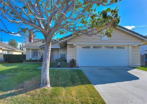 15073 Primrose Ct, Fontana, CA 92336 photo 2