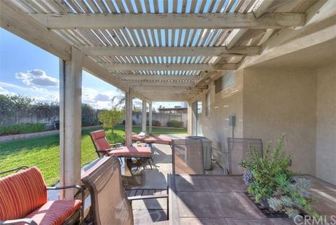 15073 Primrose Ct, Fontana, CA 92336 photo 8