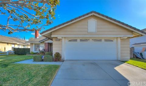 15073 Primrose Ct, Fontana, CA 92336 photo 4