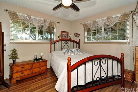 8546 Raintree Ave, Riverside, CA 92504 photo 23