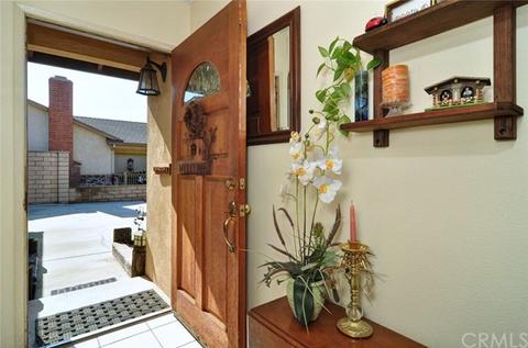 8546 Raintree Ave, Riverside, CA 92504 photo 4