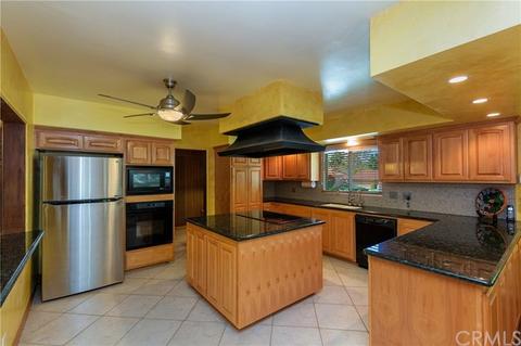 2230 Elsinore Rd, Riverside, CA 92506 photo 19