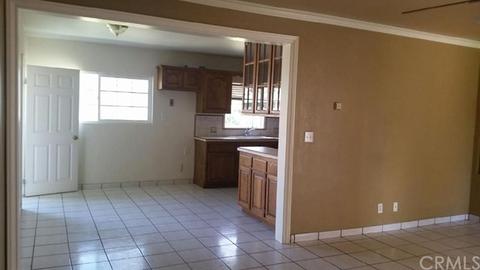 12555 16th St, Yucaipa, CA 92399 photo 9