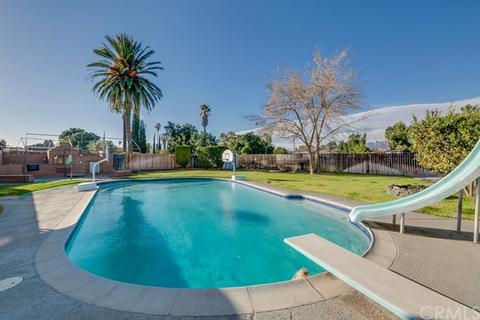 460 E Van Koevering St, Rialto, CA 92376 photo 23